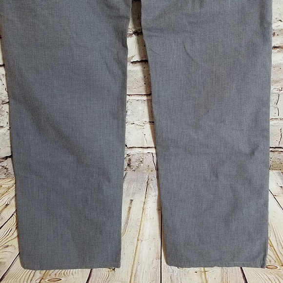 Hugo Boss Checkered Print Pant Gray & Black - Picture 8 of 8